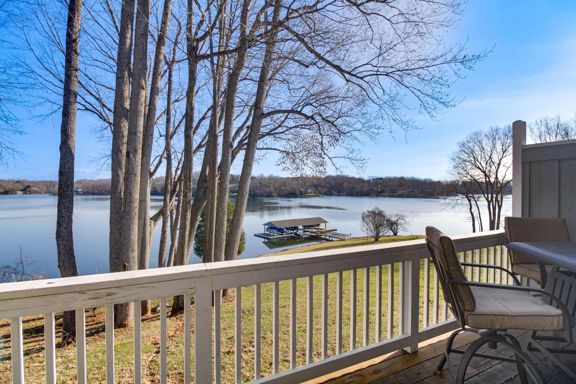 Lakefront Moneta Home With Community Boat Dock! Exterior foto